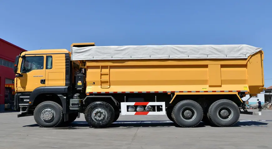 SITRAK G7 400HP 8X4 Dump Truck