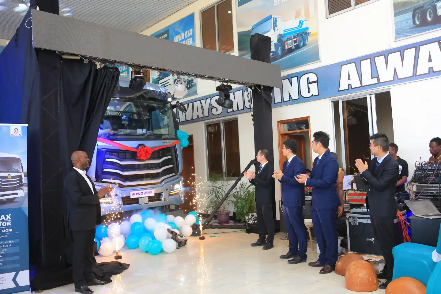 Sinotruk successfully held the 2025 new product promotion conference in Uganda
